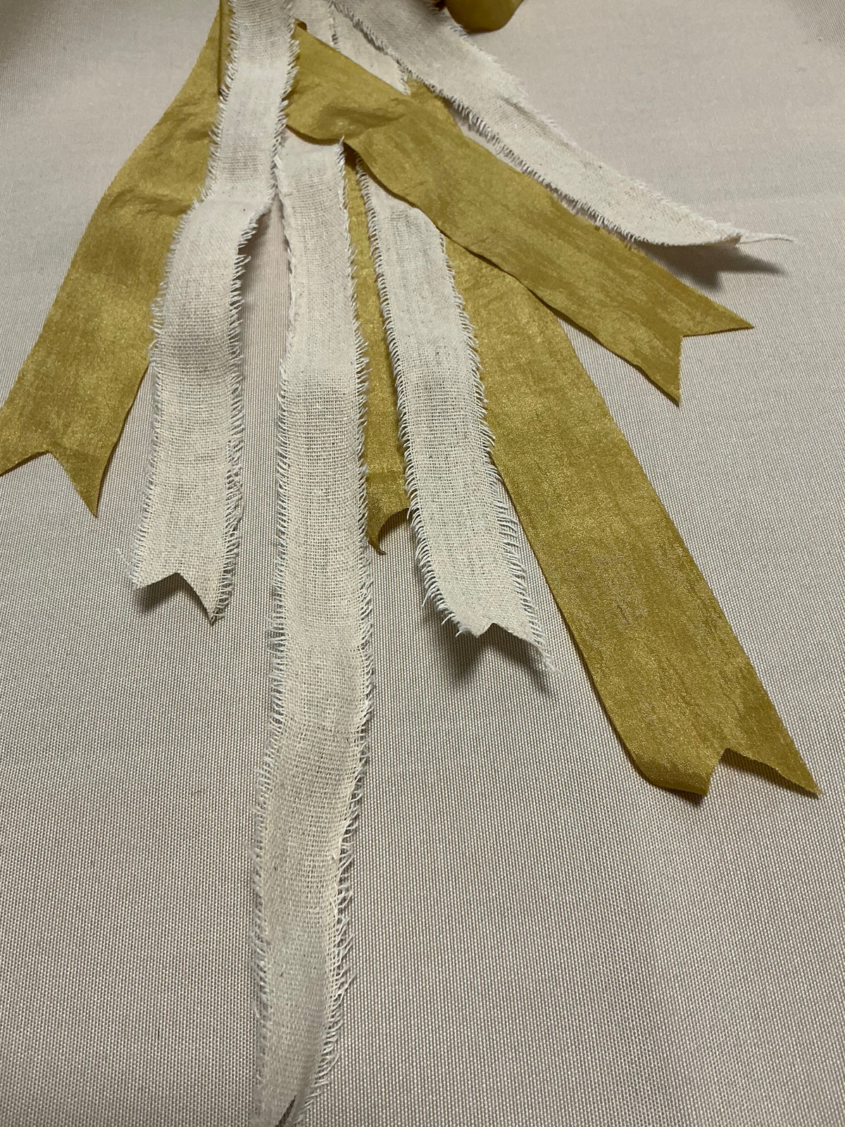 Antique/Matte Gold + Natural Frayed Linen