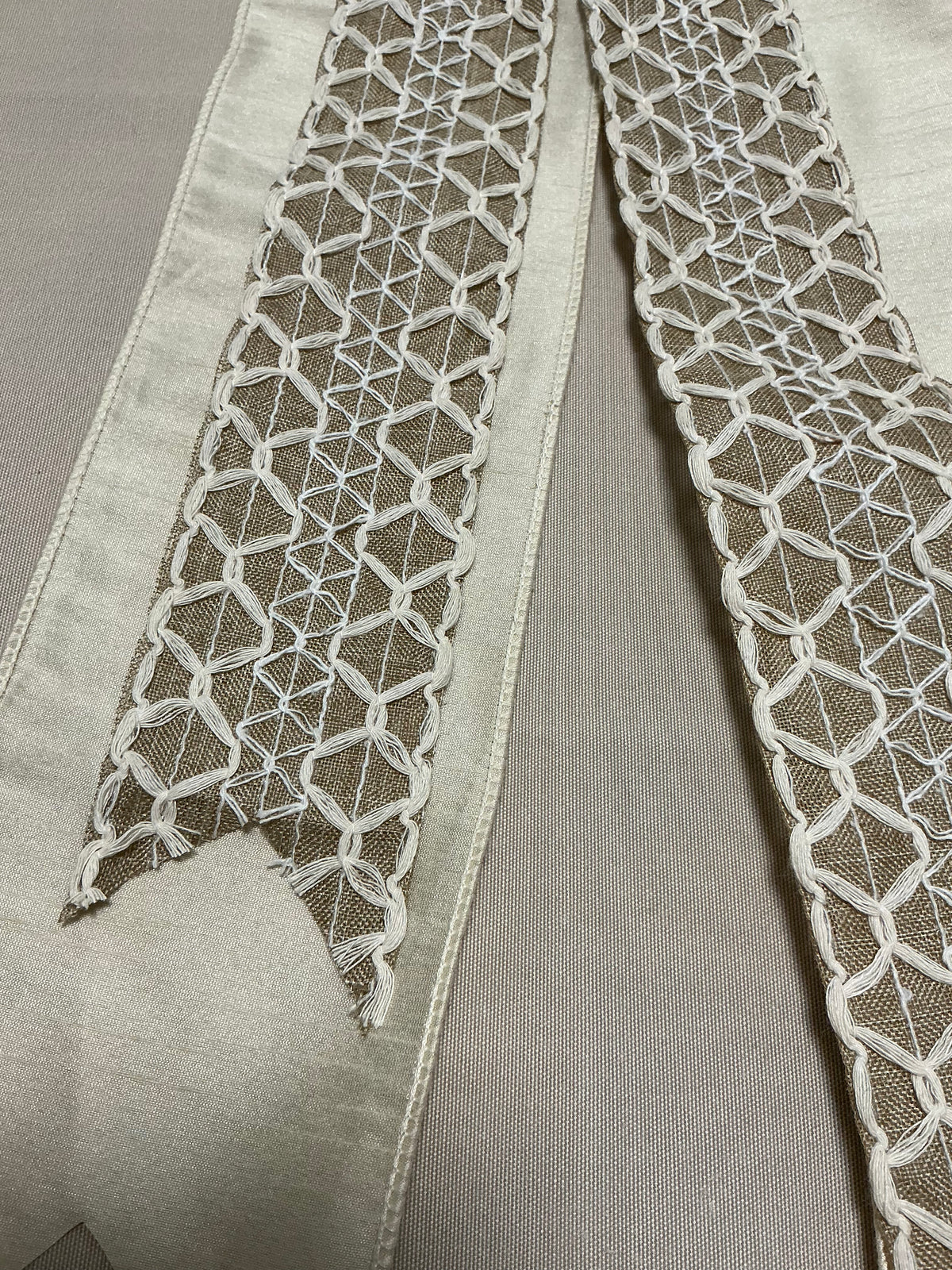 4” Cream Silk + Macreme Cream